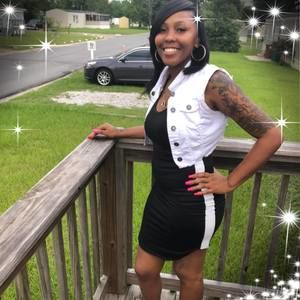 Meet your Posher, Lanisha